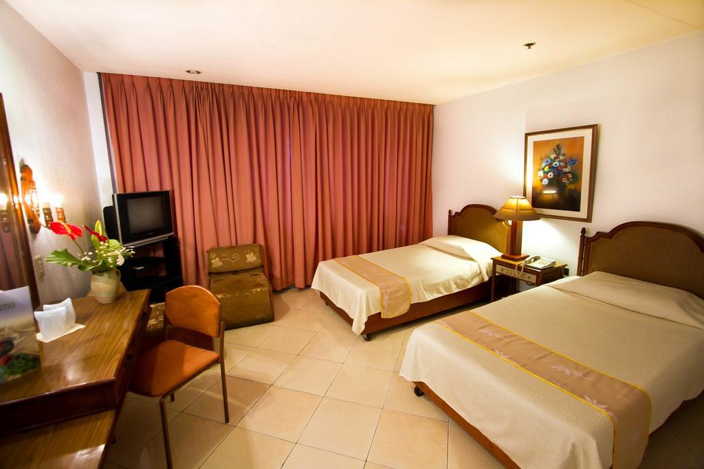The Vip Hotel Cagayan de Oro Zewnętrze zdjęcie